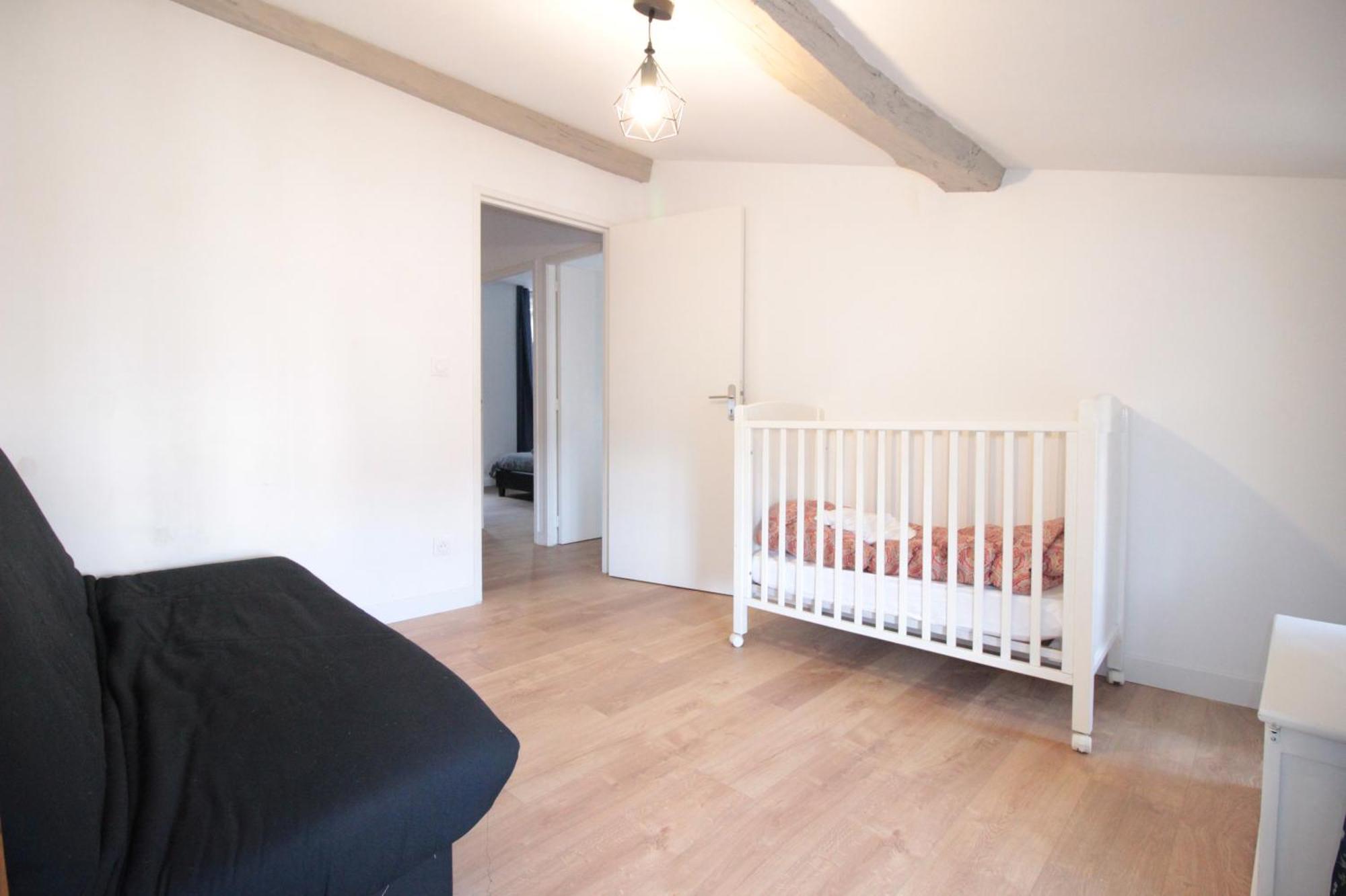 Logement Neuf "Meuse" - Hyper Centre - Parking Proche - Proche Gare - 4 Chambres - Terrasse Couverte - Wifi ! Gere Par Prestazen'Services 默兹河畔凡尔登 外观 照片